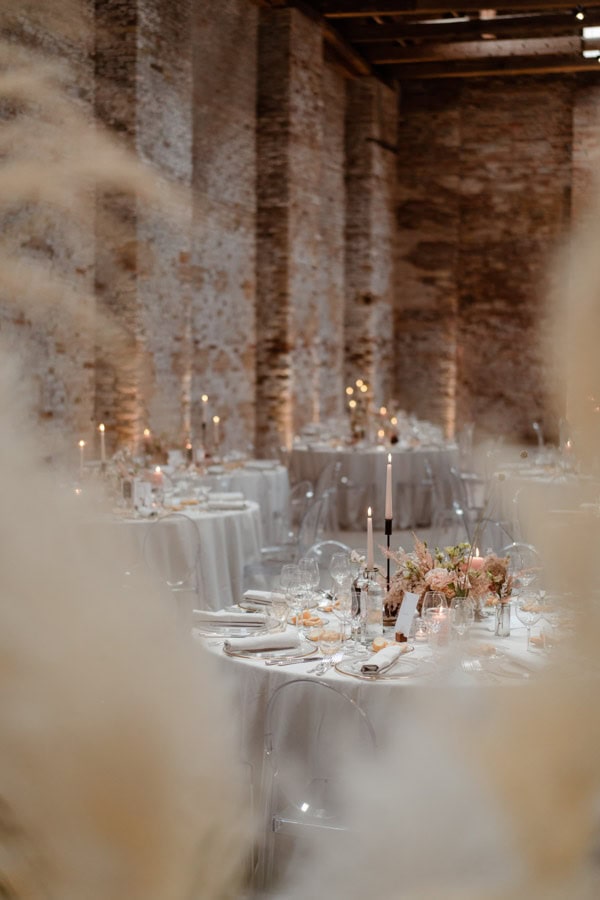 foto sala predisposta per il matrimonio di Gabriele e Chiara